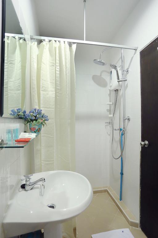 Baan Namtarn Guest House Bangkok Cameră foto